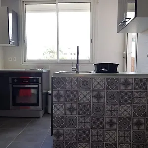 Le Repere Tropical A La Marina Apartment
